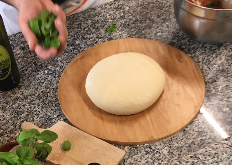 Recipe: Pizza Classica